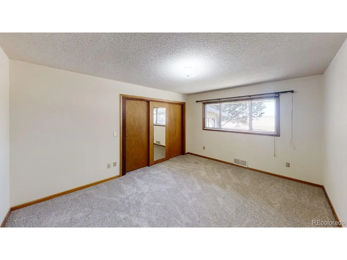 Photo of 17315 County Road 27