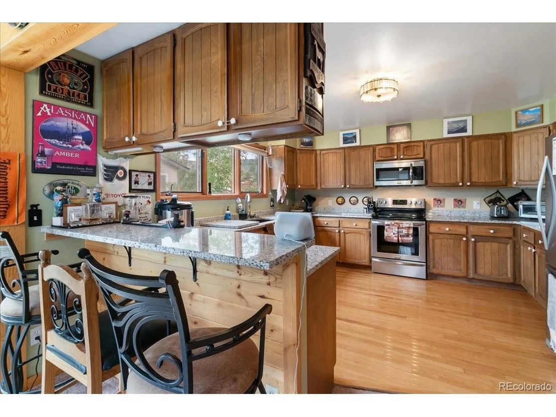 Photo of 93 Cooper Dr