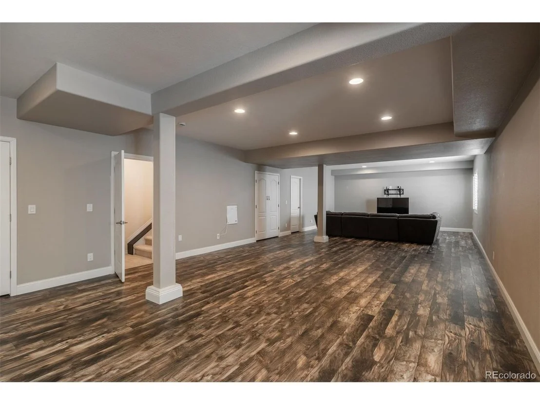 Photo of 2414 Leafdale Cir