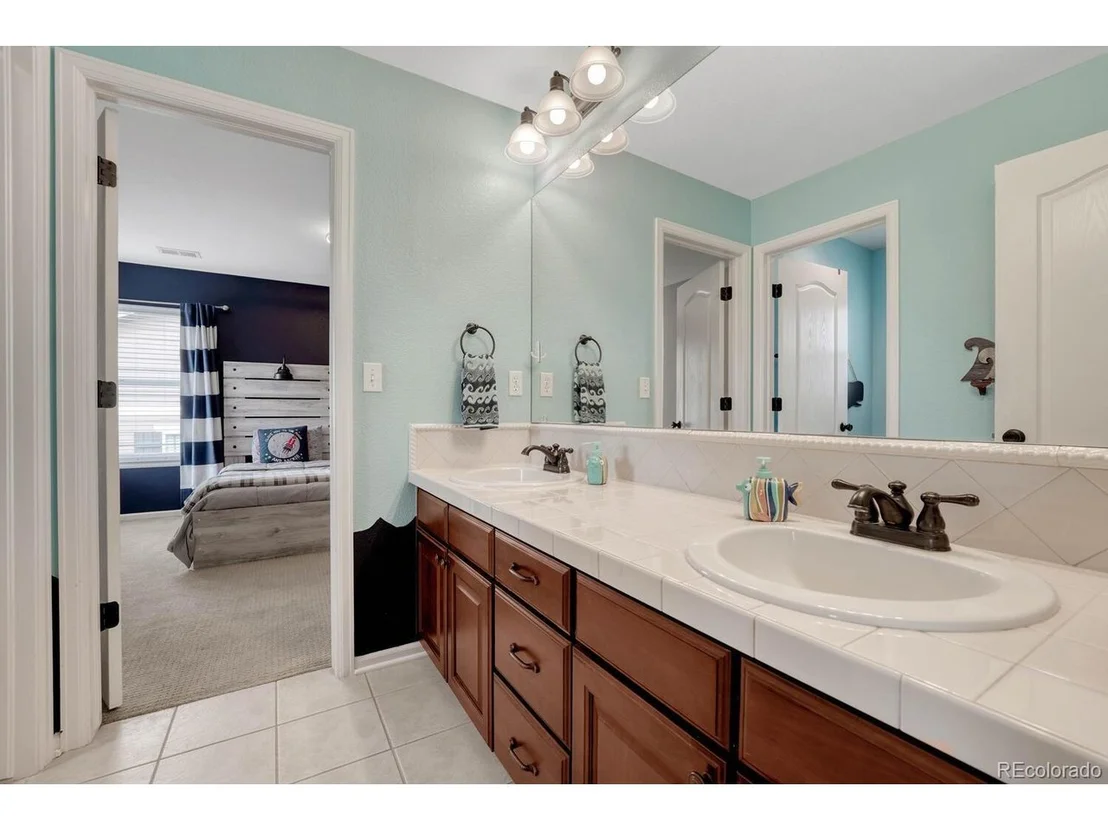 Photo of 5010 Persimmon Ln