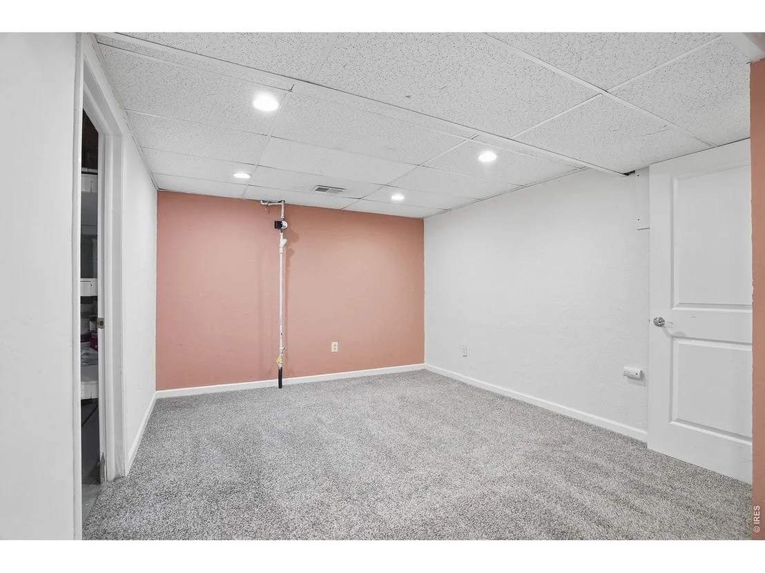 Photo of 1689 Geneva Cir