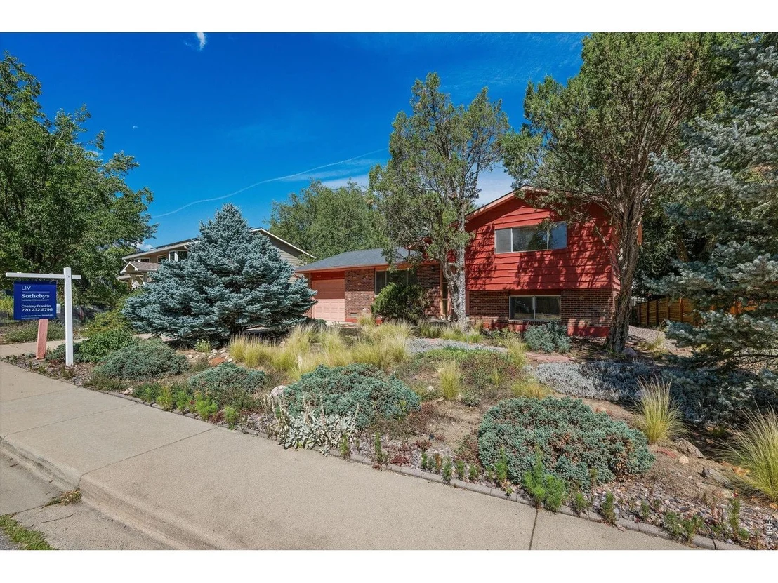 Photo of 4435 Grinnell Ave