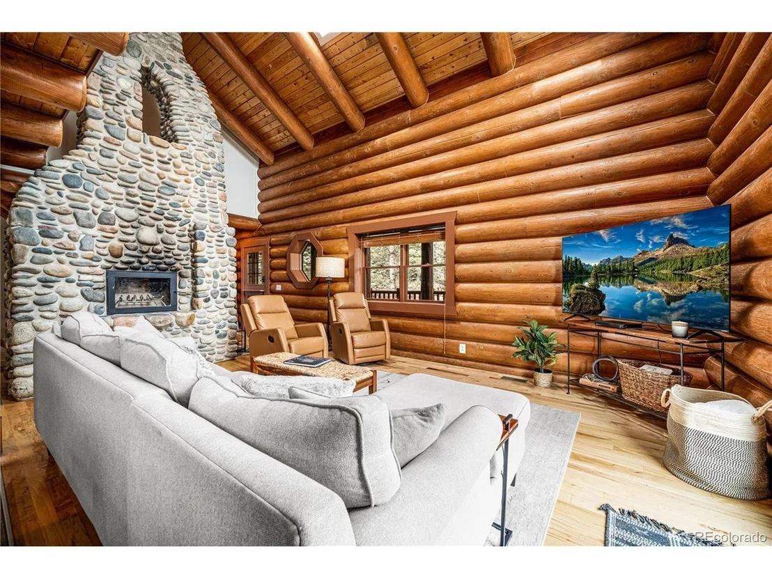 Photo of 1614 Chalice Dr