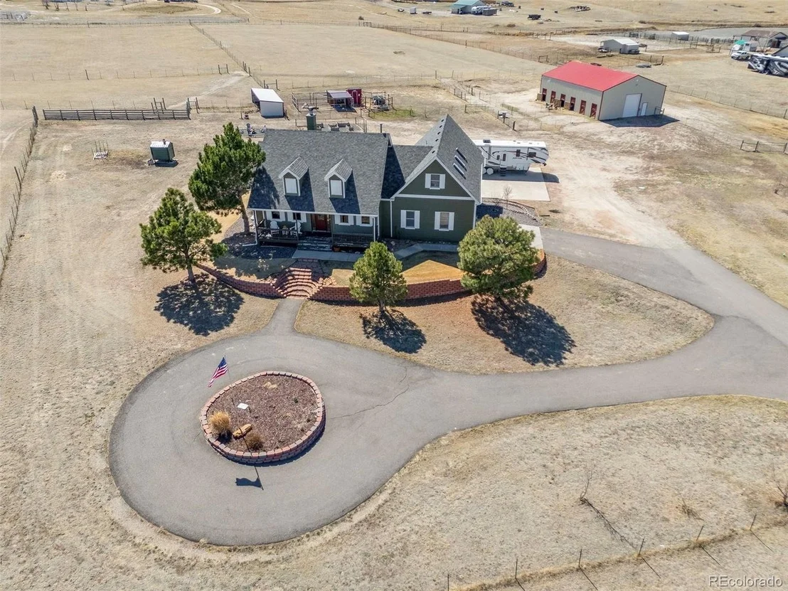 Photo of 6690 Sunset Cir