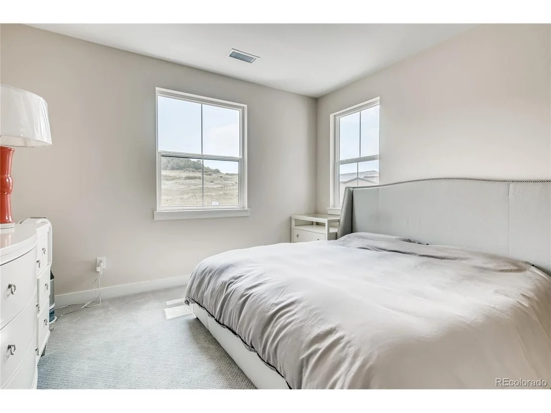 Photo of 9625 Viewside Dr