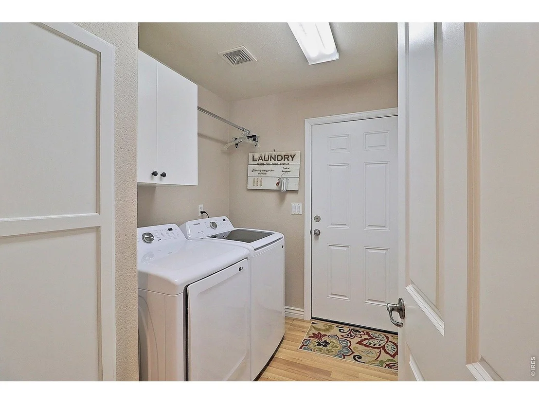 Photo of 101 54th Ave