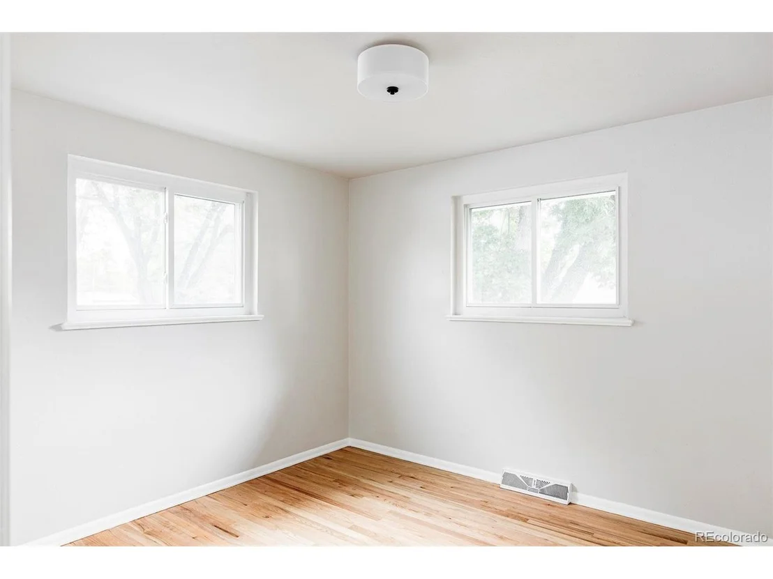Photo of 7151 W 75th Pl