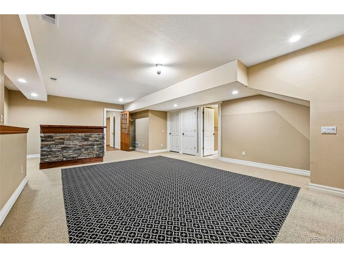 Photo of 3366 Red Tree Pl
