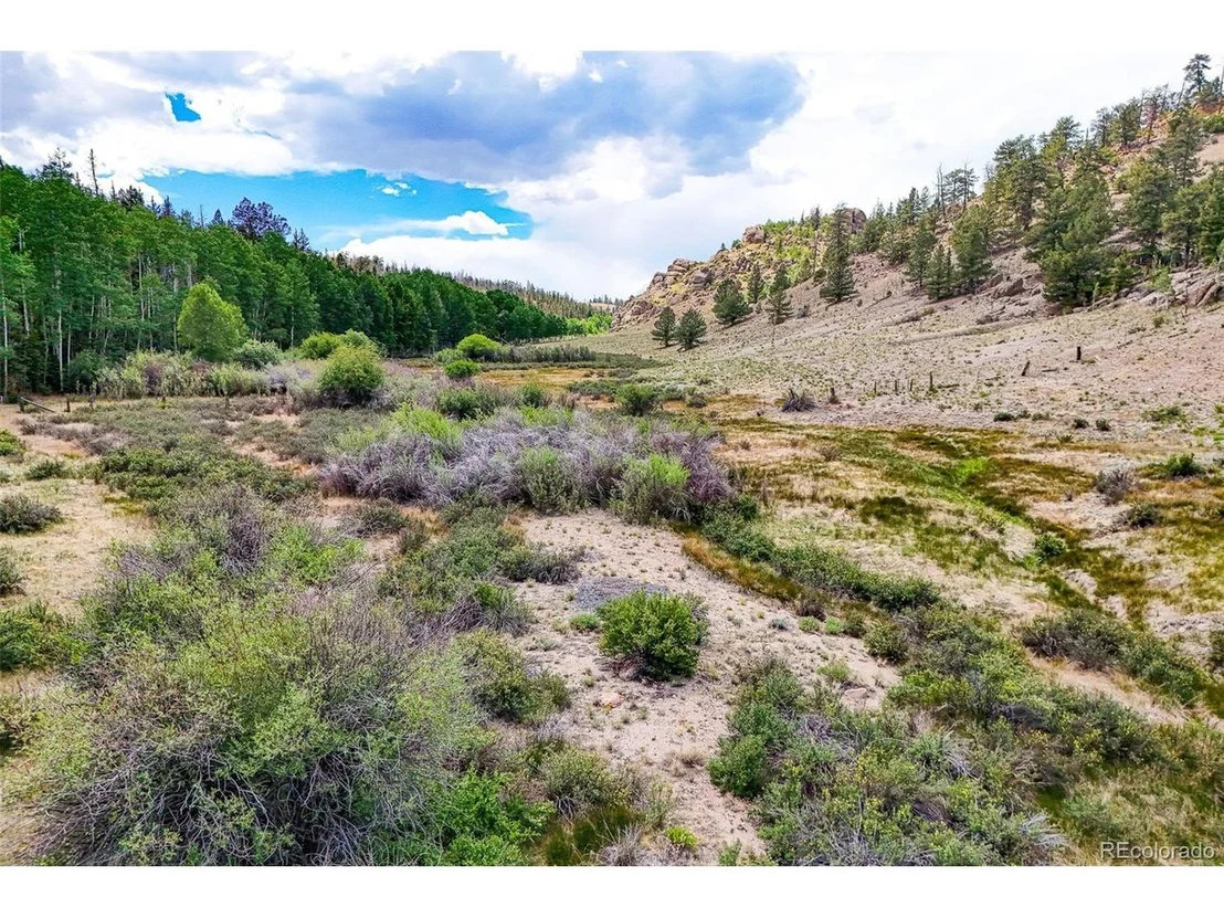 Photo of 1111 Latigo Loop