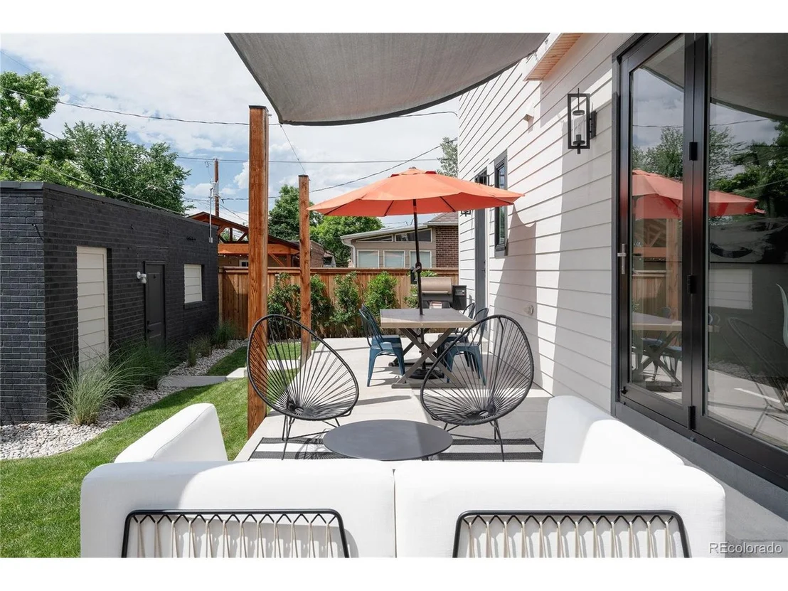 Photo of 2645 Eudora St