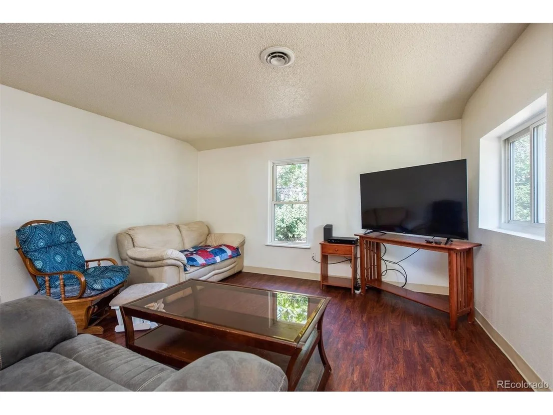 Photo of 1408 Pleasant Acres Dr