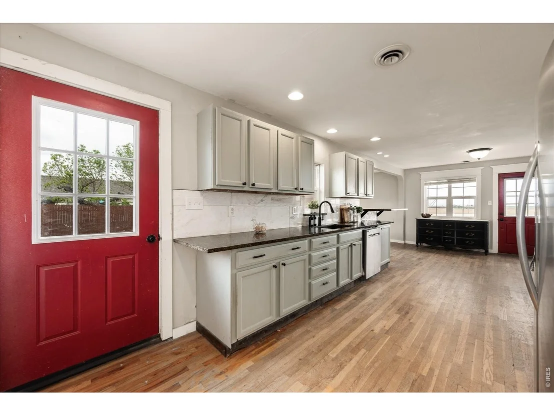 Photo of 37648 County Road 49