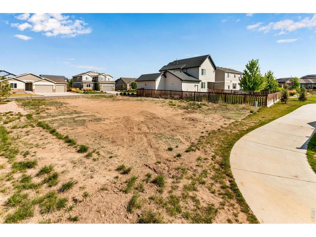Photo of 5536 Long Dr