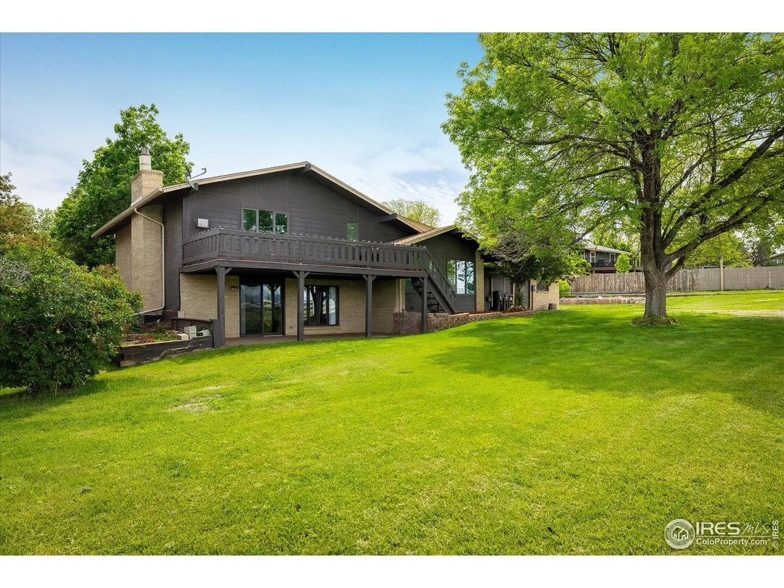 Photo of 2117 Stonehenge Cir