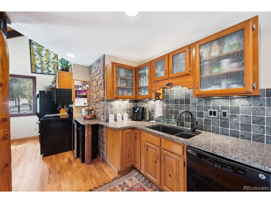 Photo of 266 Lodgepole Dr
