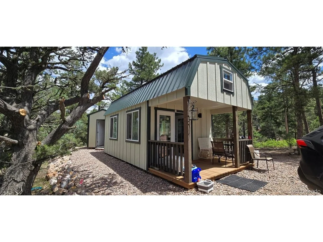 Photo of 165 Mosswood Dr