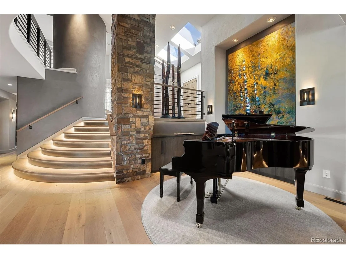 Photo of 1913 Montane Dr