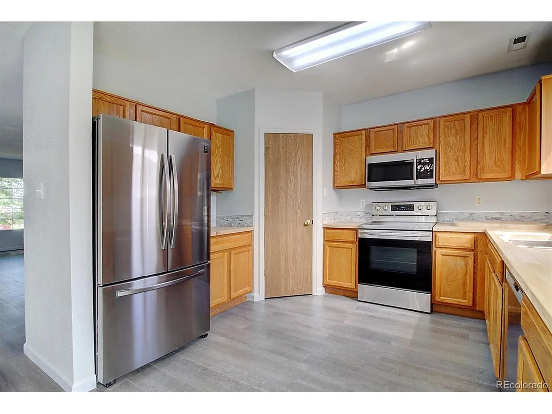 Photo of 6131 Shamrock Cir
