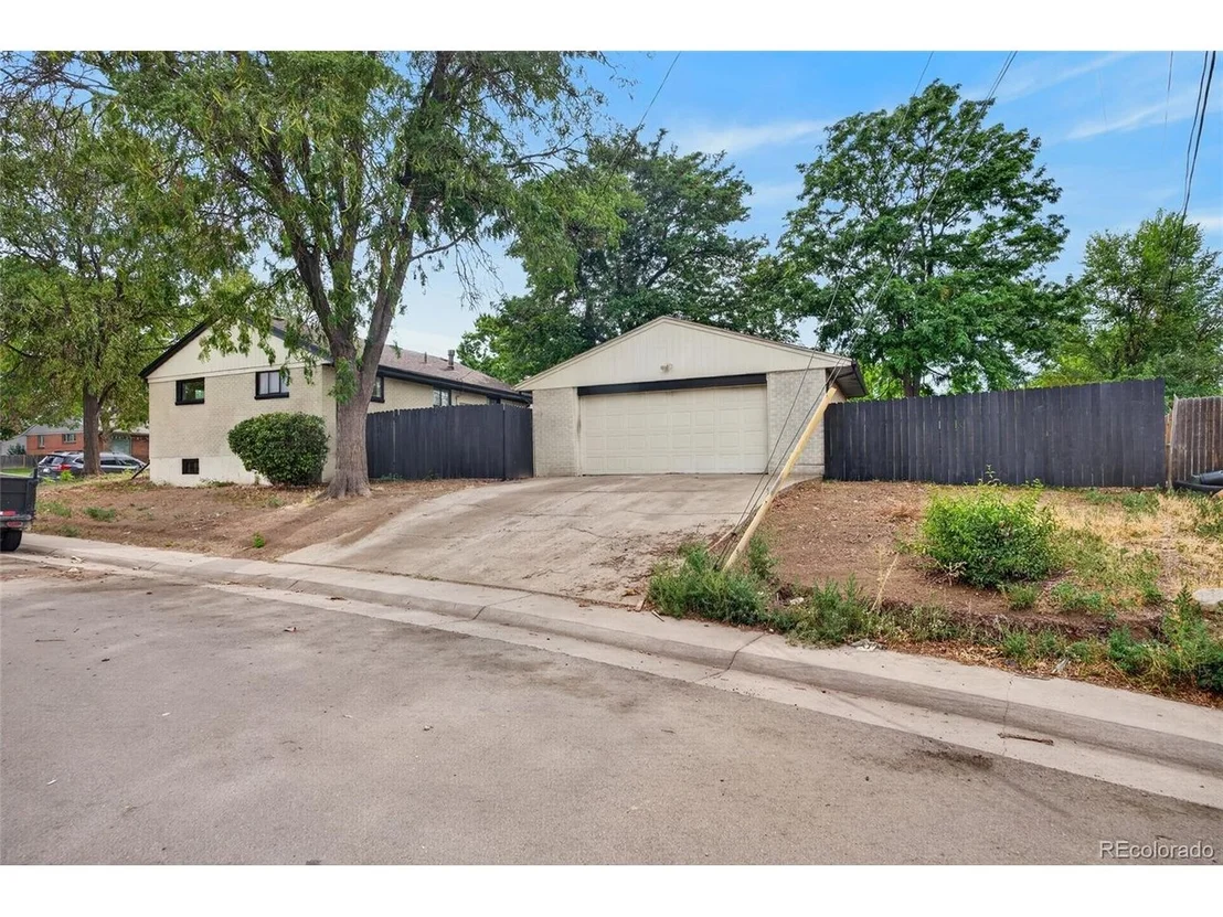 Photo of 1343 Lipan Dr