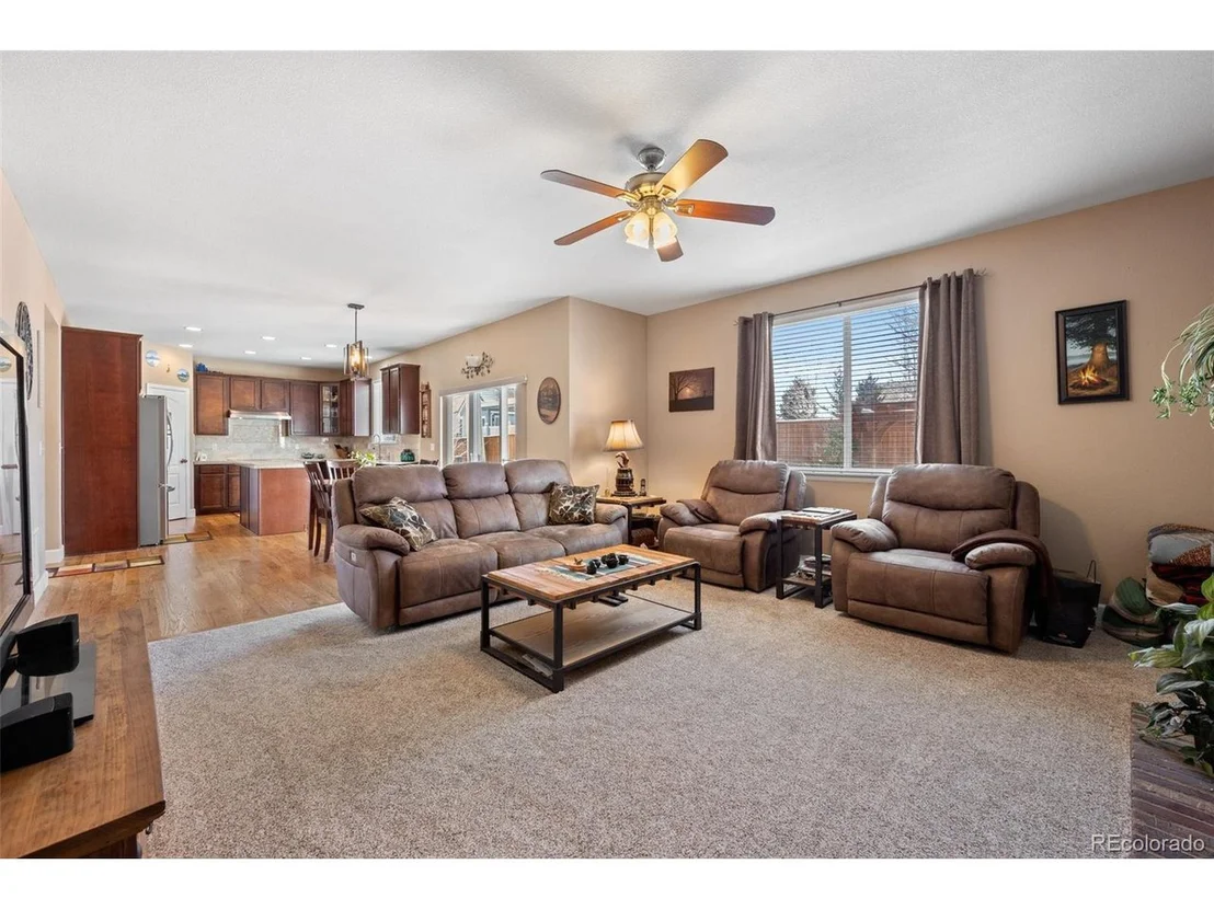 Photo of 541 Horseshoe Pl