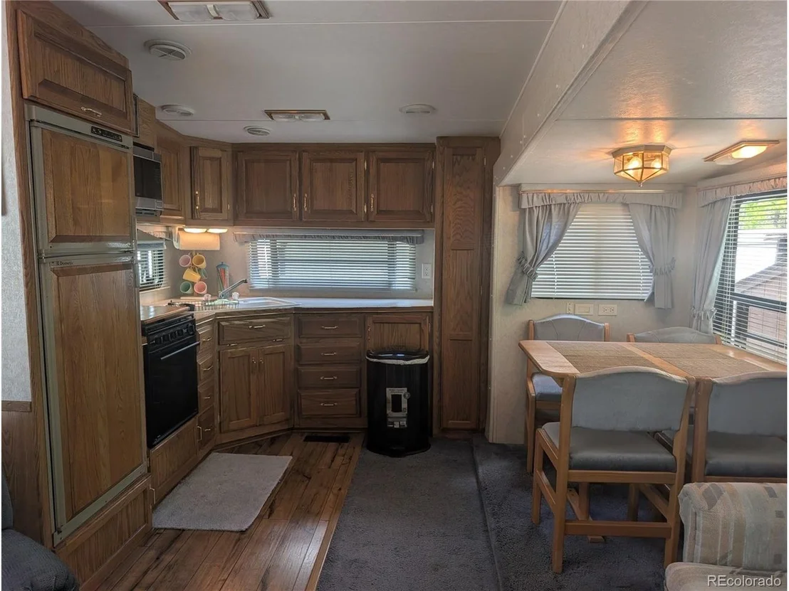 Photo of 643 Depot Dr
