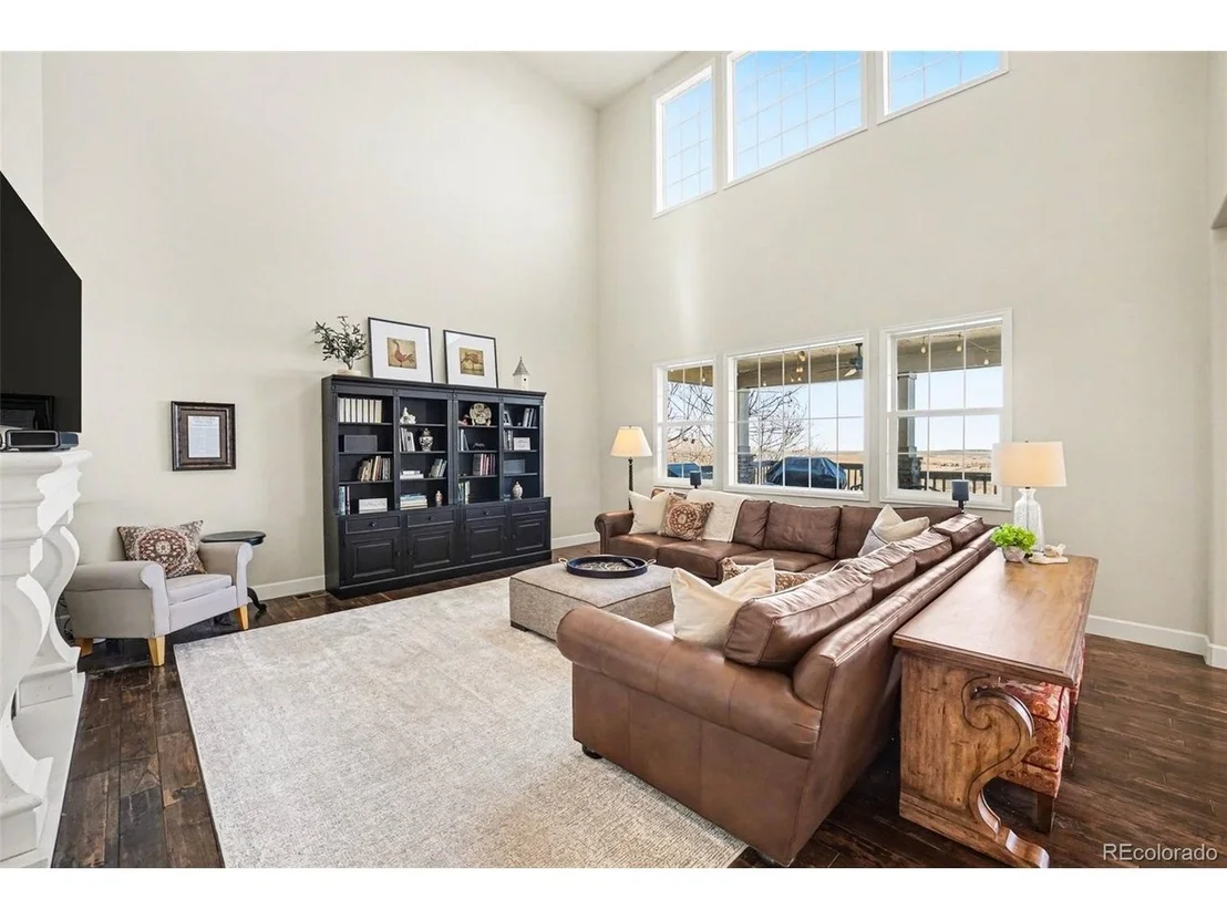 Photo of 9462 Noble Way