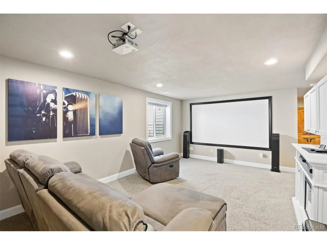 Photo of 2412 Heather Ln