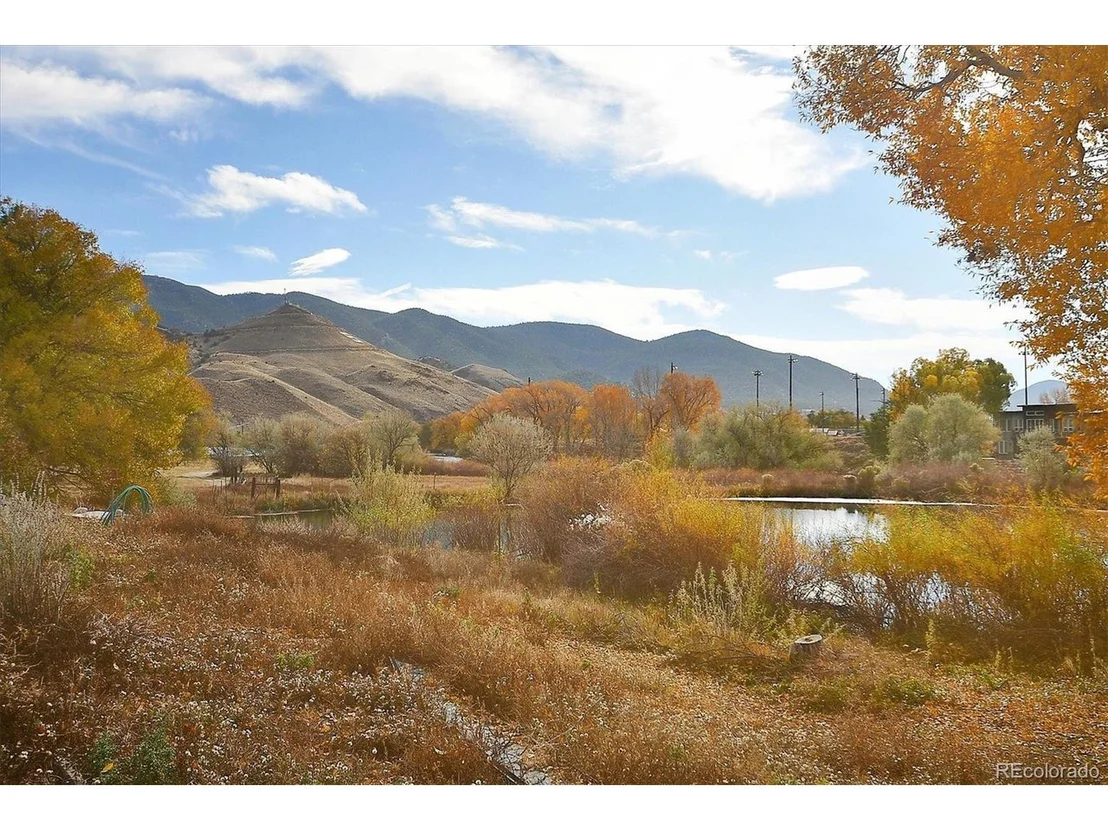 Photo of 8742 County Road 175