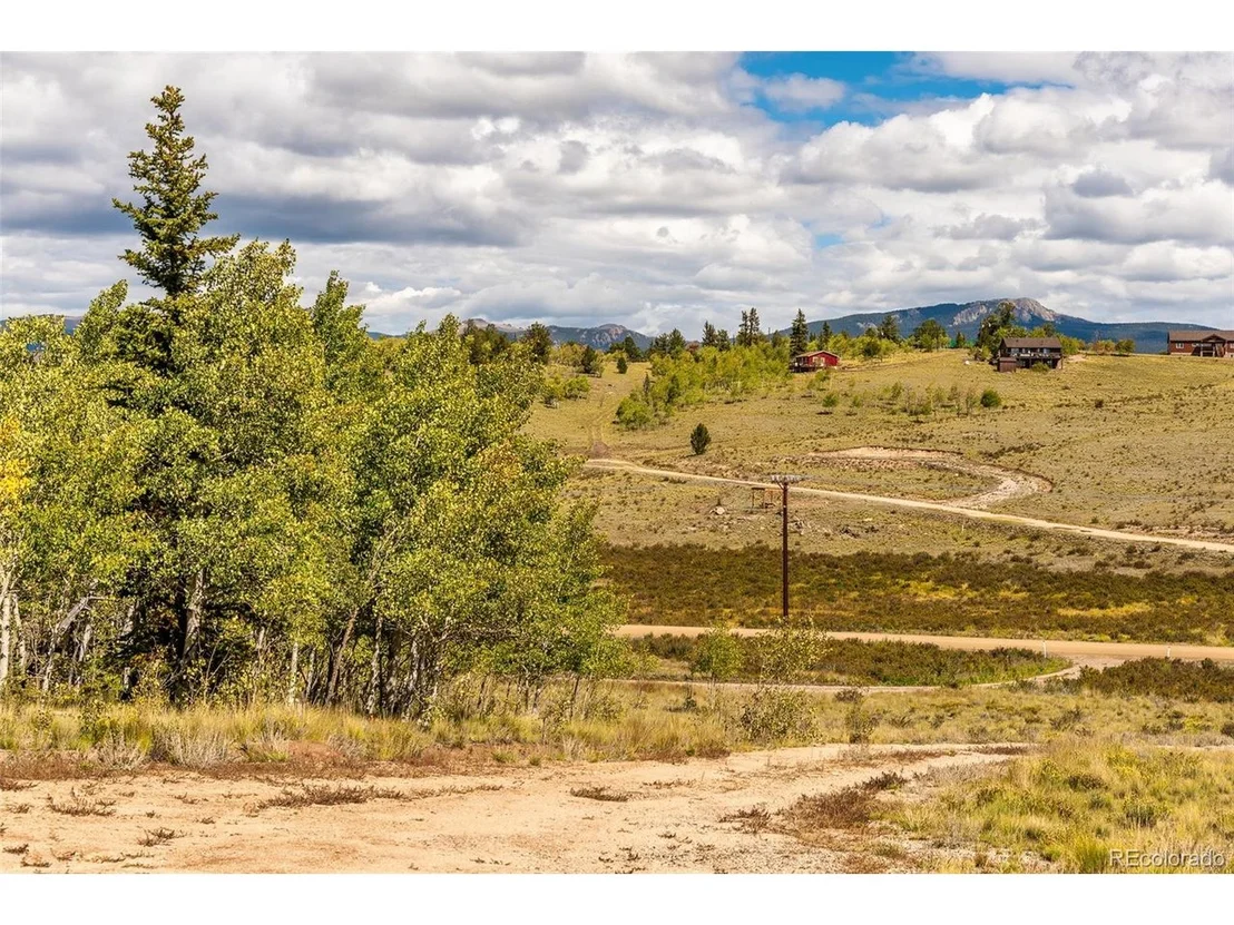 Photo of 2491 Stagestop Rd