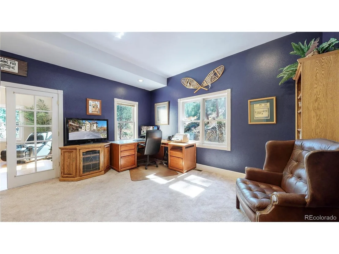Photo of 32081 Eagle Brook Dr