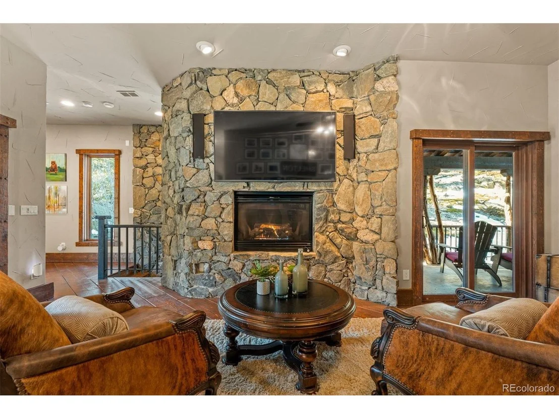 Photo of 142 Outpost Ln