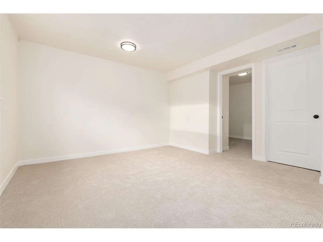 Photo of 10812 Ingalls Cir