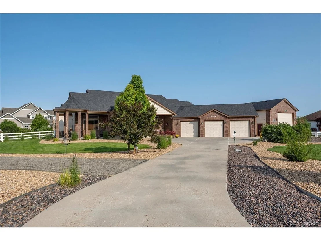 Photo of 16539 Jasmine St