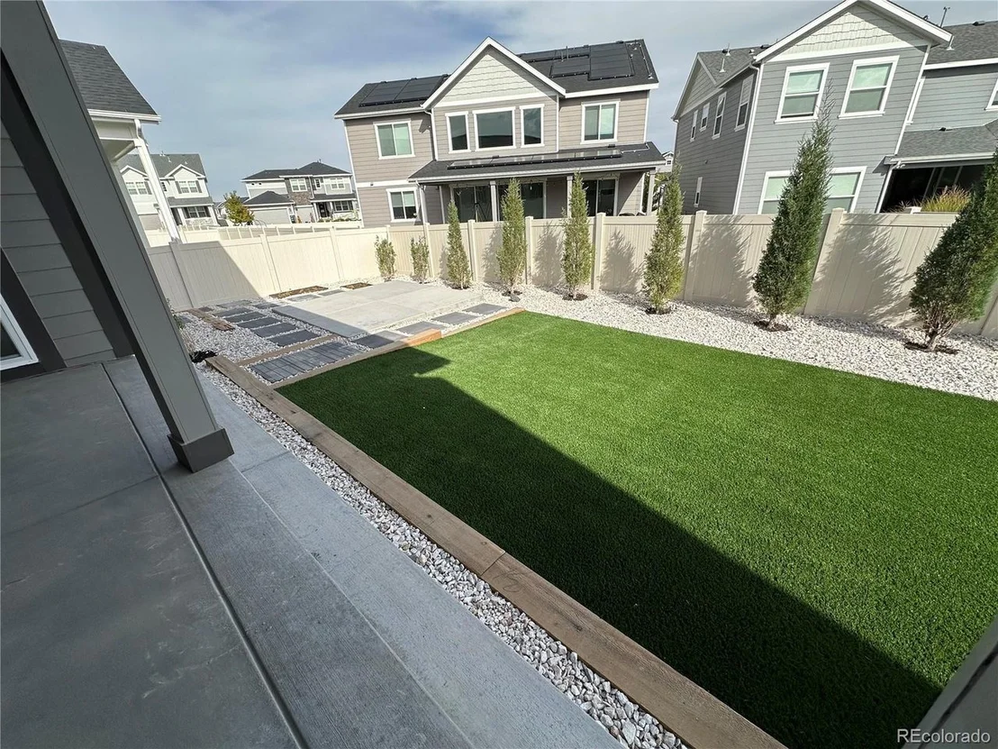 Photo of 6069 Long Branch Dr