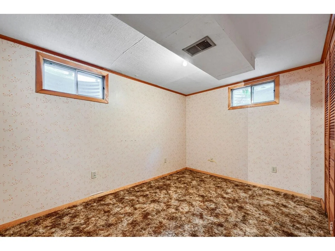 Photo of 4848 Fairlawn Cir