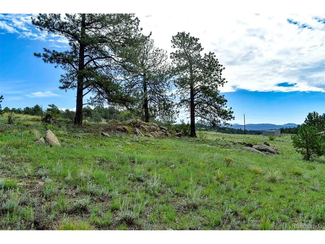 Photo of 32 Peak Dr