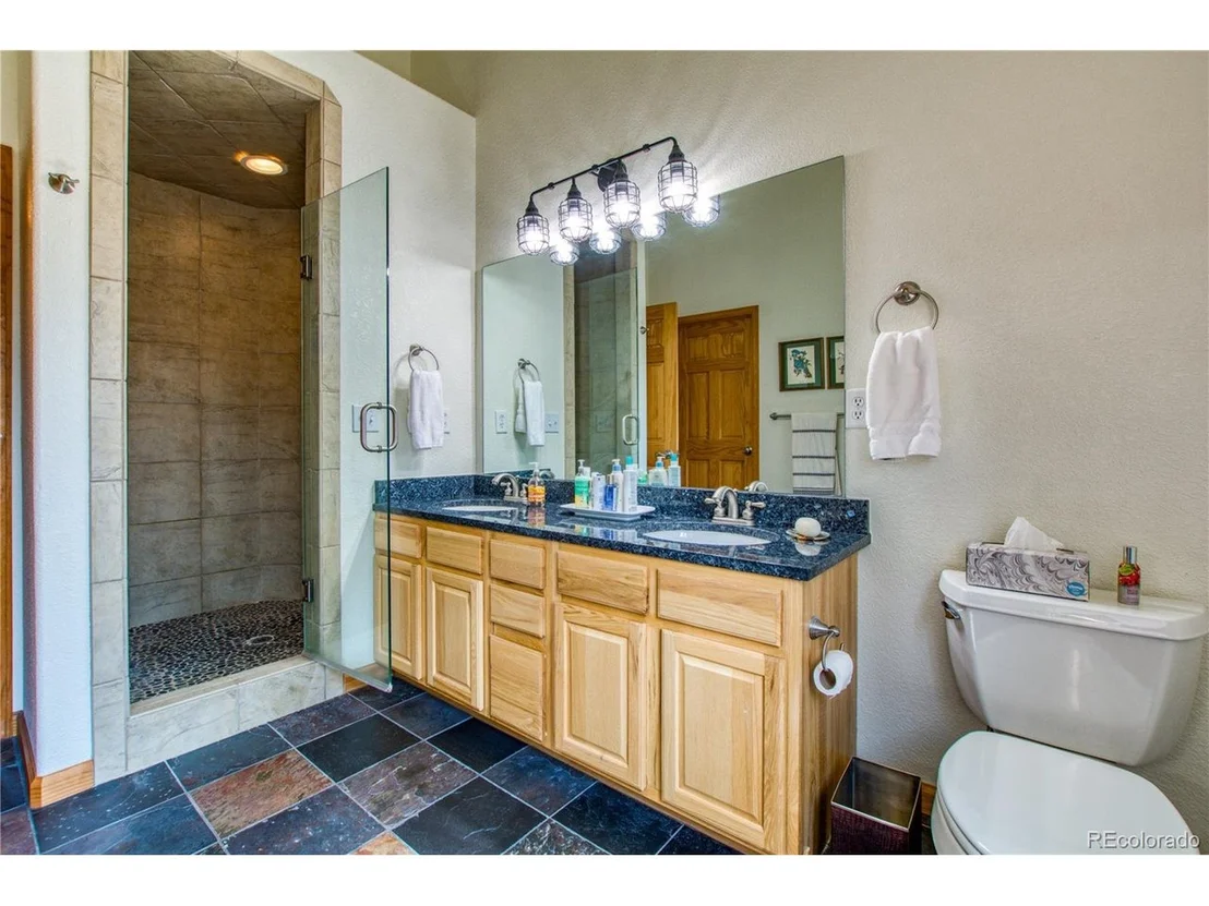 Photo of 421 Gold Trail Cir