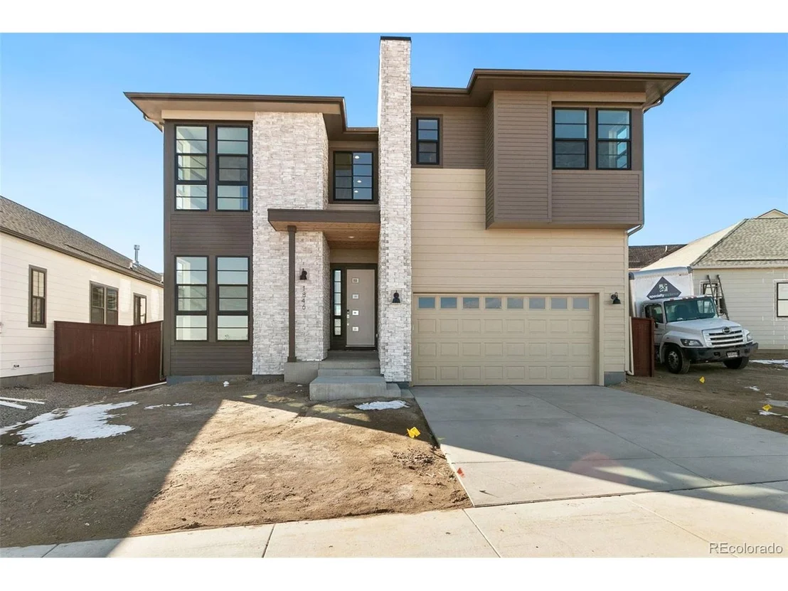 Photo of 1846 Vista Valley Dr
