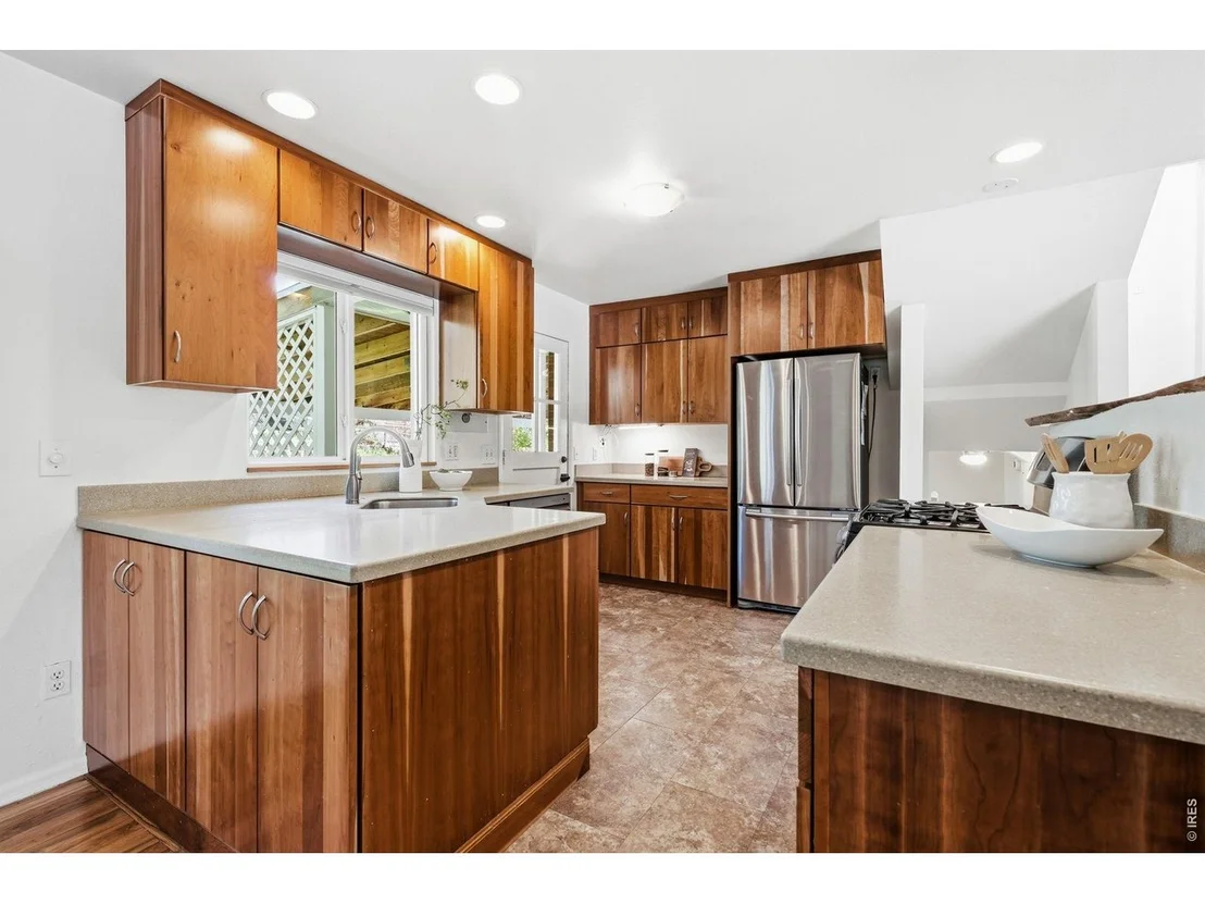Photo of 1305 Linden Ave