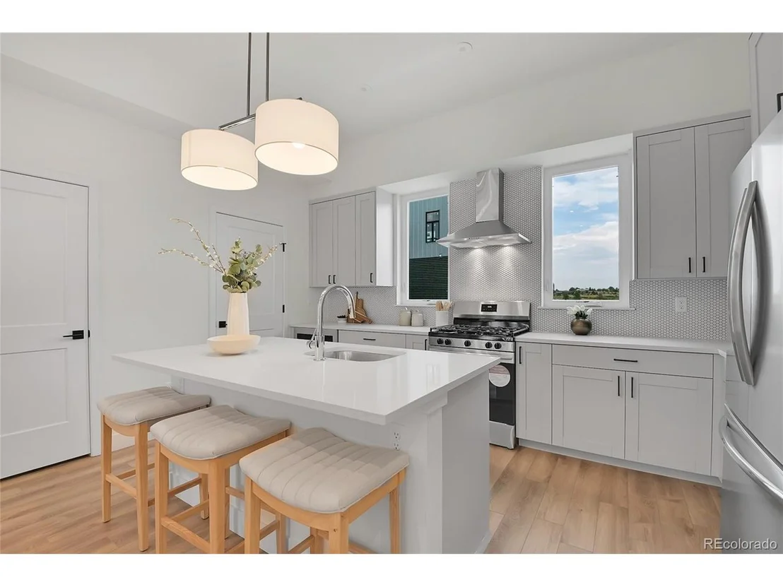 Photo of 9081 Westminster Blvd