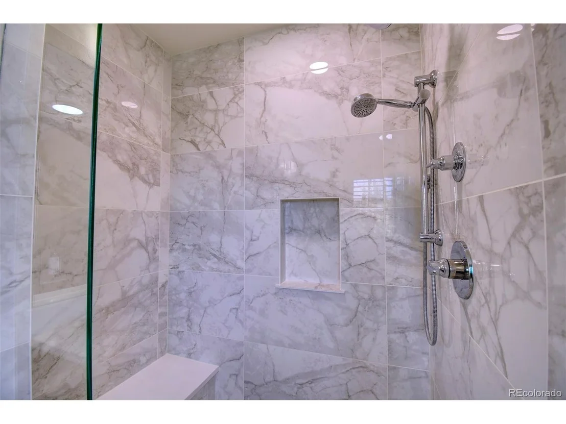 Photo of 9727 Dunning Cir