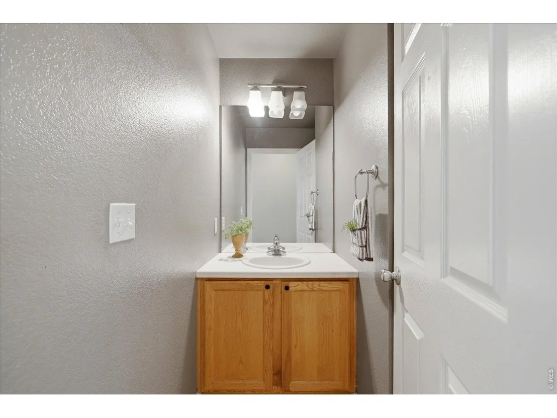 Photo of 3593 Larkspur Dr