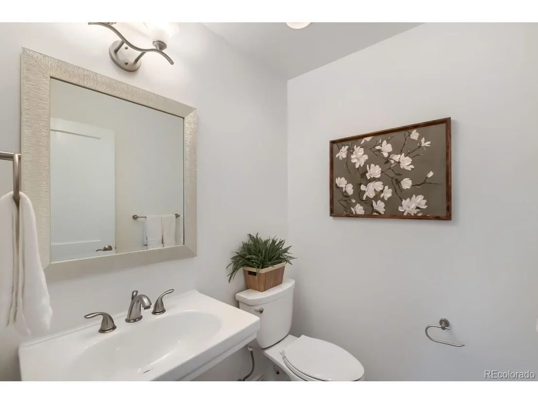 Photo of 906 Forest St