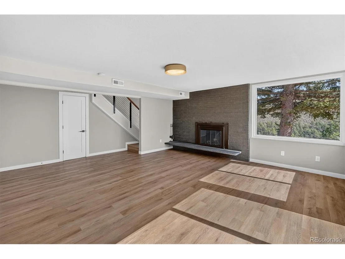 Photo of 6465 Red Hill Rd