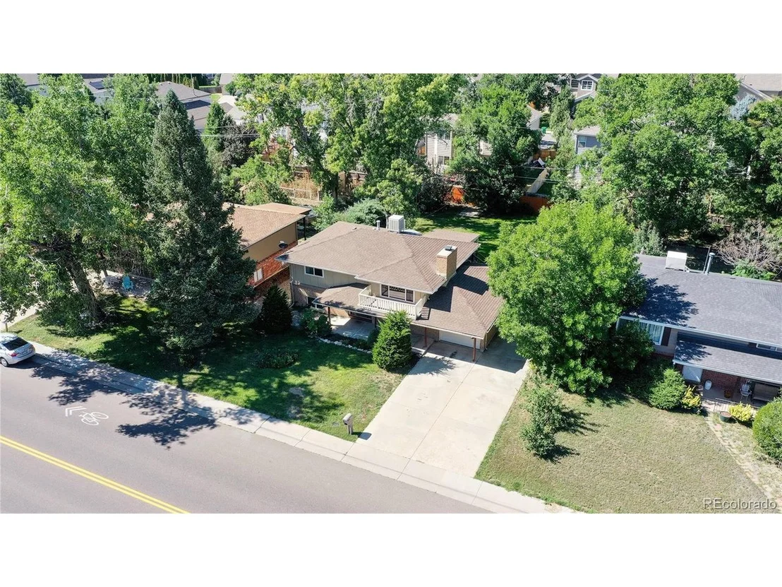 Photo of 8239 Chase Dr