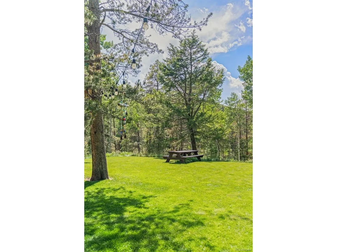 Photo of 9030 Rex Ln