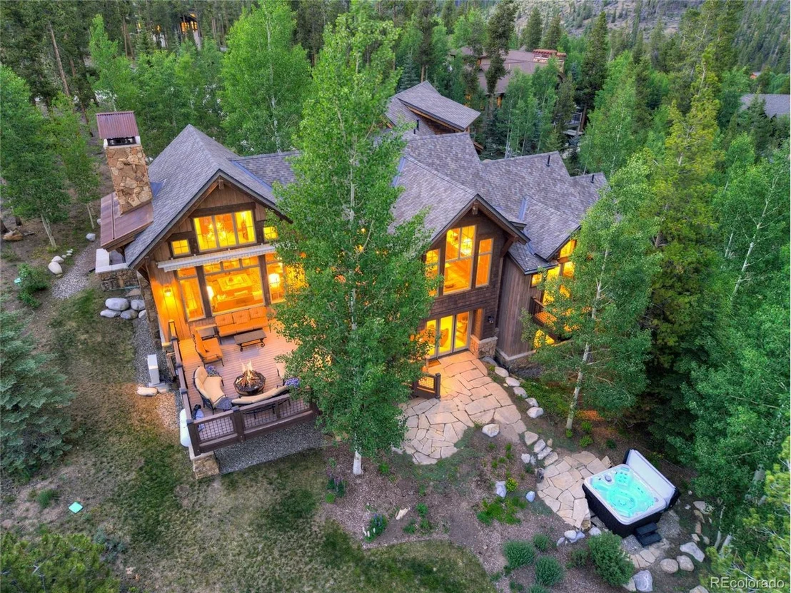 Photo of 805 Highfield Trl