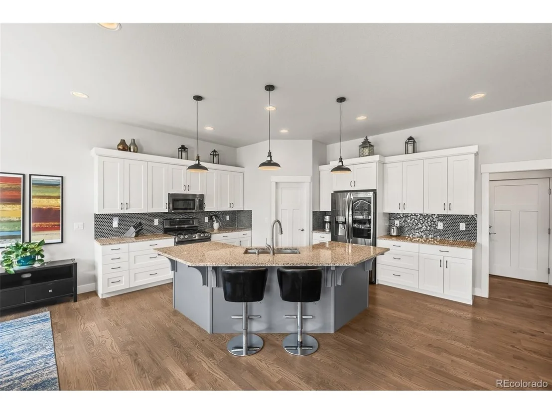 Photo of 401 Cascade Ct