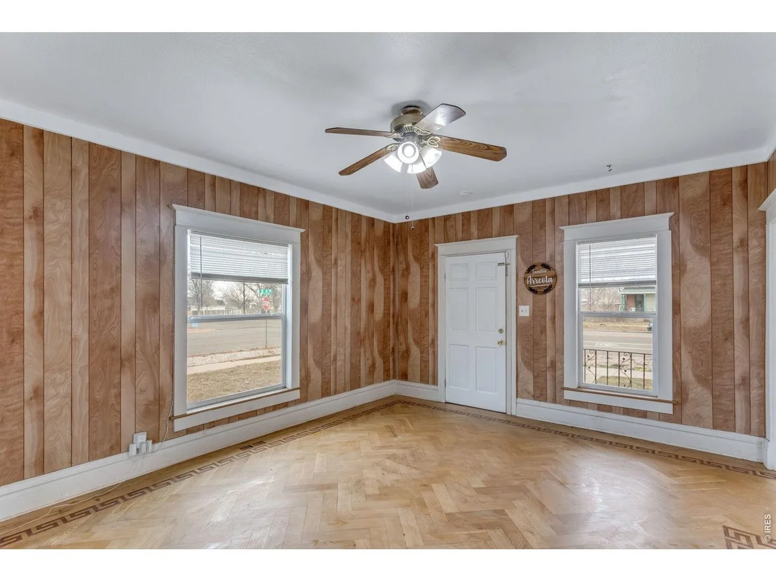 Photo of 403 9th Ave