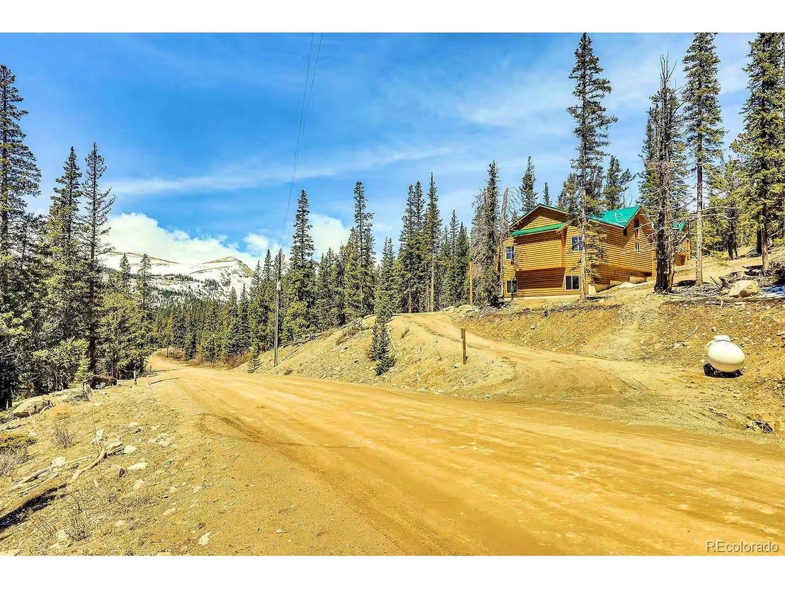 Photo of 207 Pine Cone Way